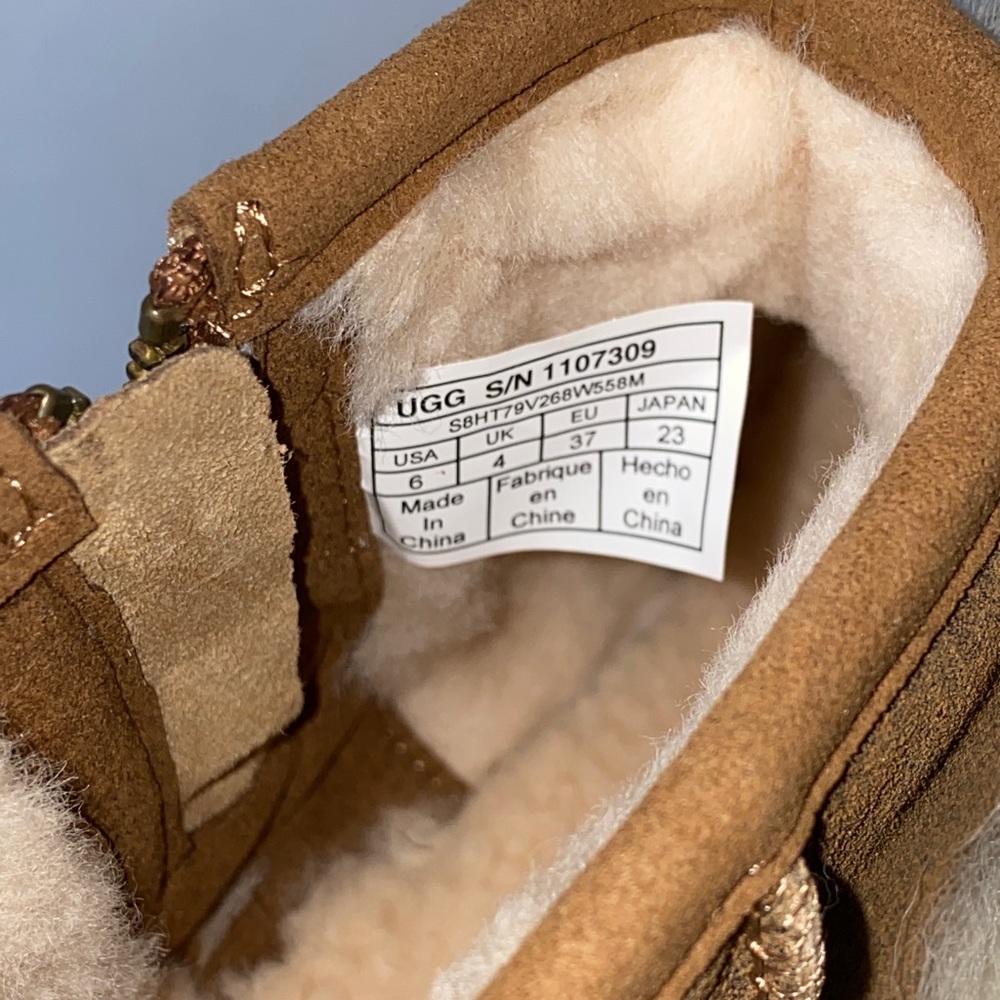 NEW UGG FLUFF Ankle Boot Tan/Brown Size 6 - Picture 6 of 10